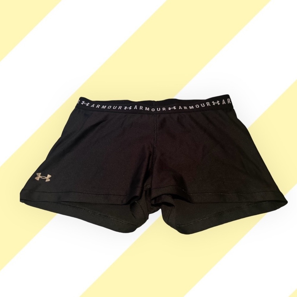 Under Armour size XL women’s volleyball shorts (3)